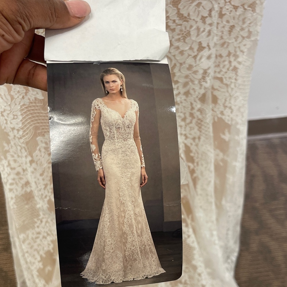 Jasmine Cream Lace Gown